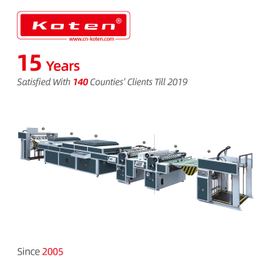 Full UV -Beschichtungsmaschine mit Vorschubbeschichtung, Blecheinheit, UV -Trockner und Autostapler.